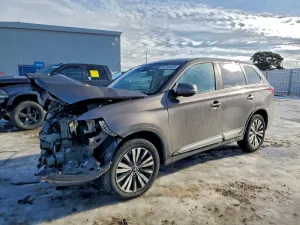 2020 MITSUBISHI OUTLANDER