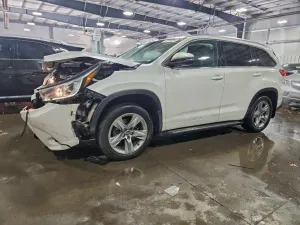 2017 TOYOTA HIGHLANDER