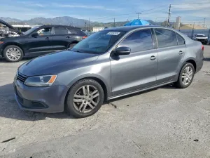 2011 VOLKSWAGEN JETTA