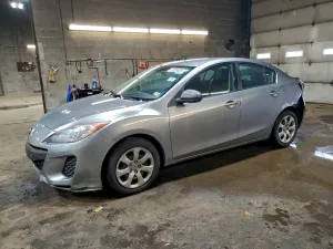 2013 MAZDA 3