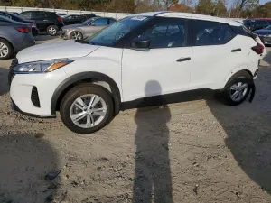 2025 NISSAN KICKS PLAY