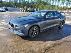 2019 VOLVO S60