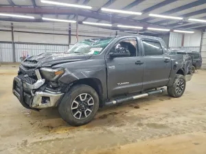 2020 TOYOTA TUNDRA