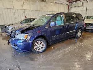 2012 CHRYSLER MINIVAN