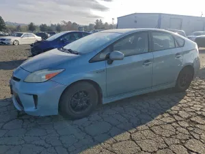 2013 TOYOTA PRIUS