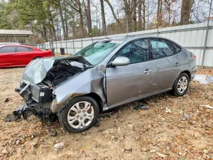 2010 HYUNDAI ELANTRA