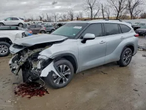 2020 TOYOTA HIGHLANDER