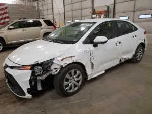 2022 TOYOTA COROLLA