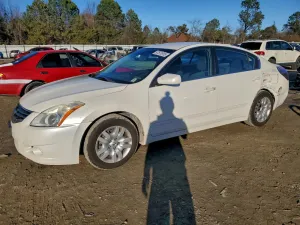 2010 NISSAN ALTIMA