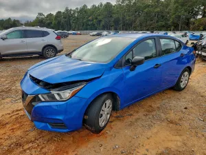 2020 NISSAN VERSA