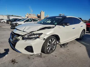 2019 NISSAN MAXIMA