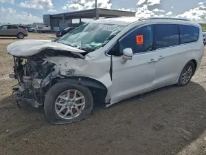 2021 CHRYSLER PACIFICA