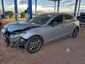 2018 MAZDA 3