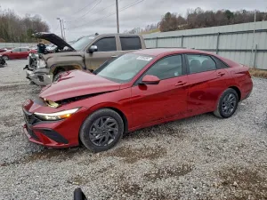 2024 HYUNDAI ELANTRA