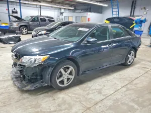 2013 TOYOTA CAMRY