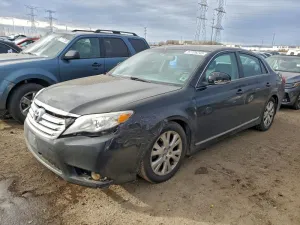 2012 TOYOTA AVALON