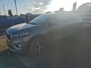 2017 KIA SORENTO