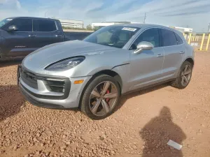 2023 PORSCHE MACAN