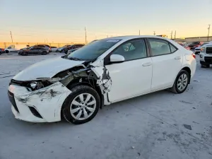 2015 TOYOTA COROLLA