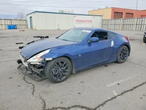 2017 NISSAN 370Z