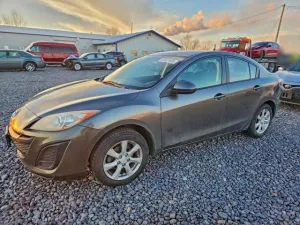 2011 MAZDA 3