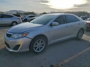 2014 TOYOTA CAMRY