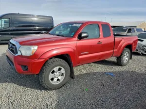2013 TOYOTA TACOMA