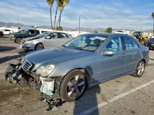 2005 MERCEDES-BENZ C-CLASS