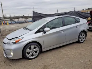 2015 TOYOTA PRIUS