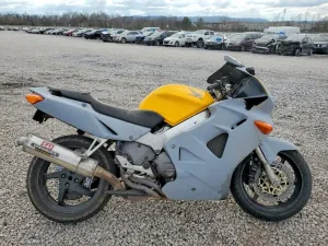2000 HONDA VFR CYCLE