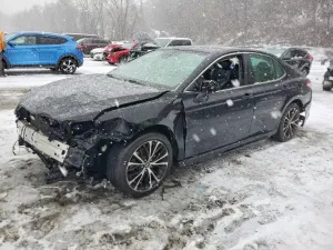 2019 TOYOTA CAMRY