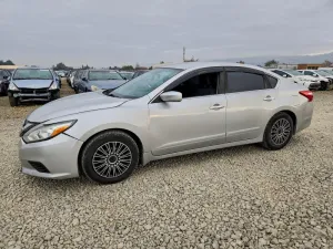 2017 NISSAN ALTIMA