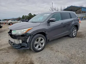 2015 TOYOTA HIGHLANDER