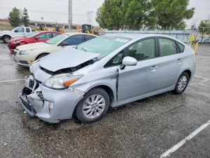 2014 TOYOTA PRIUS