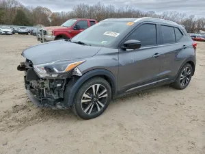 2020 NISSAN KICKS