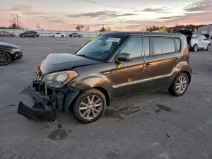 2013 KIA SOUL BASE