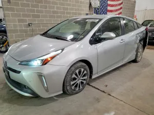 2019 TOYOTA PRIUS