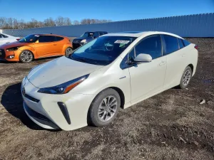 2020 TOYOTA PRIUS