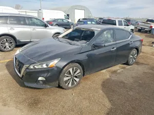 2019 NISS ALTIMA