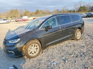 2022 CHRYSLER PACIFICA