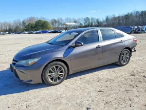 2016 TOYOTA CAMRY