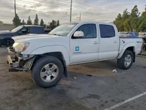 2014 TOYOTA TACOMA