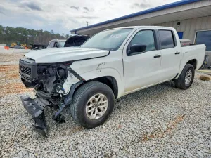 2025 NISSAN FRONTIER