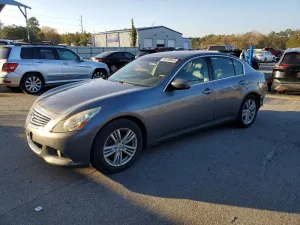 2011 INFINITI G25
