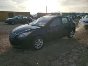 2013 MAZDA 3