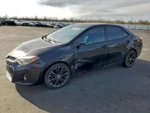 2015 TOYOTA COROLLA