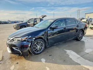 2017 LEXUS ES350