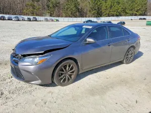 2015 TOYOTA CAMRY