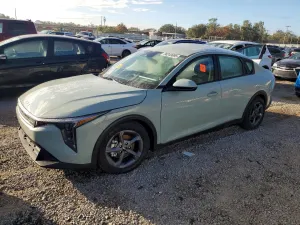 2025 KIA K4 LX