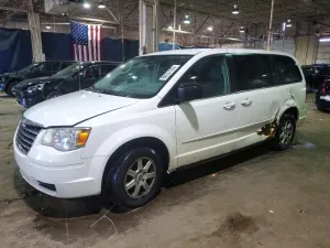2010 CHRYSLER MINIVAN